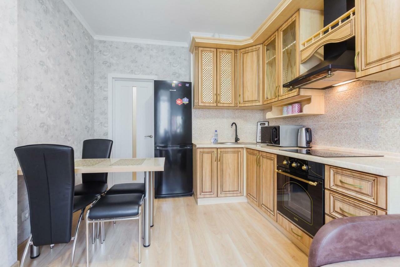 Business Class Apartment At Lomonosova เคียฟ ภายนอก รูปภาพ